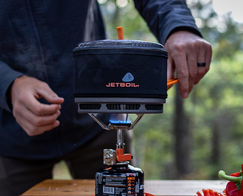 Eating ramen noodles cooked in the Jetboil ceramic cook pot