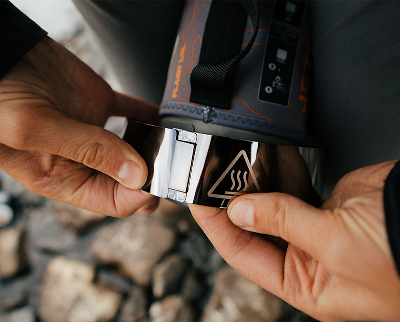 Attaching Jetboil Windscreen Accessory to Flash 1.0L Cooking System